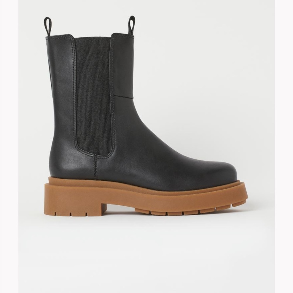 H&M platinum Chelsea boots